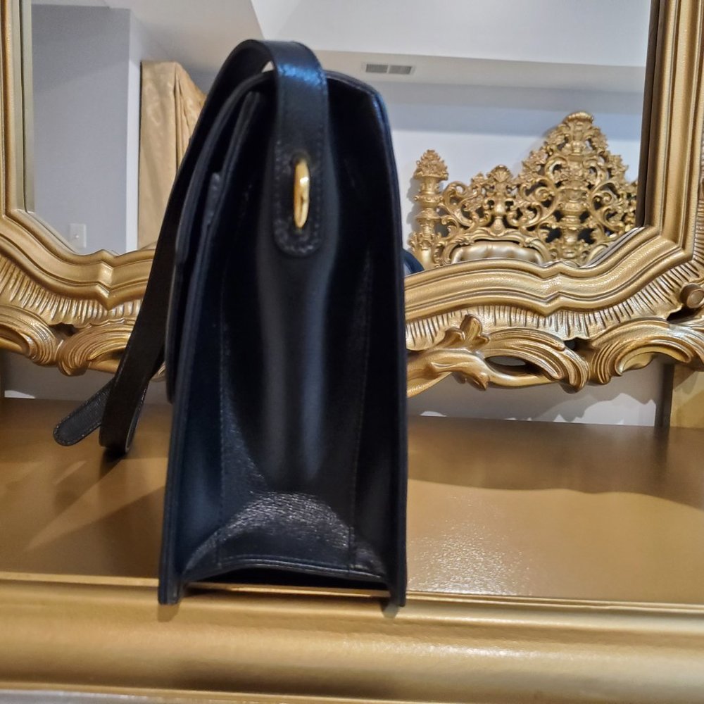 Handbag - Picture 10 of 14